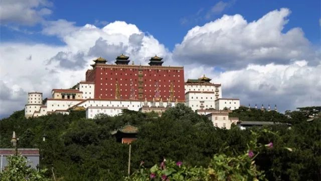 承德,自信起航之地,成就梦想的起点